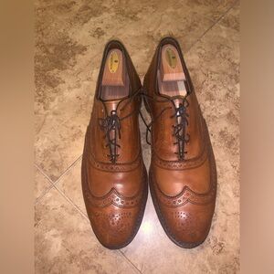 Allen Edmonds McCallister Wingtips(Walnut Brown) - size 12 FREE wooden shoe tree